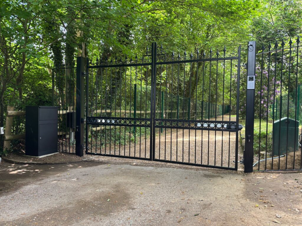 Wrought Iron Style Gates in Speldhurst